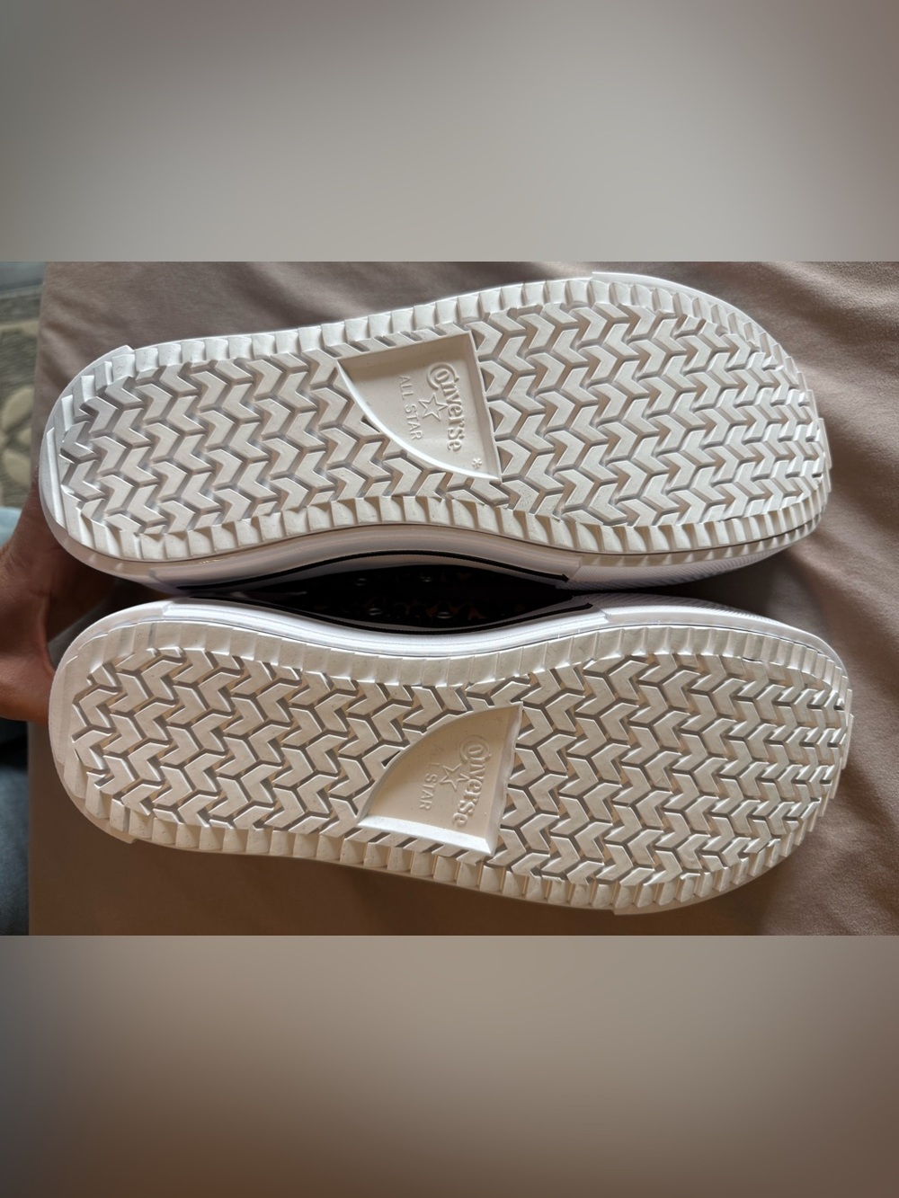 Converse Low Top Platform Sneakers in Leopard Print - Picture 5 of 7